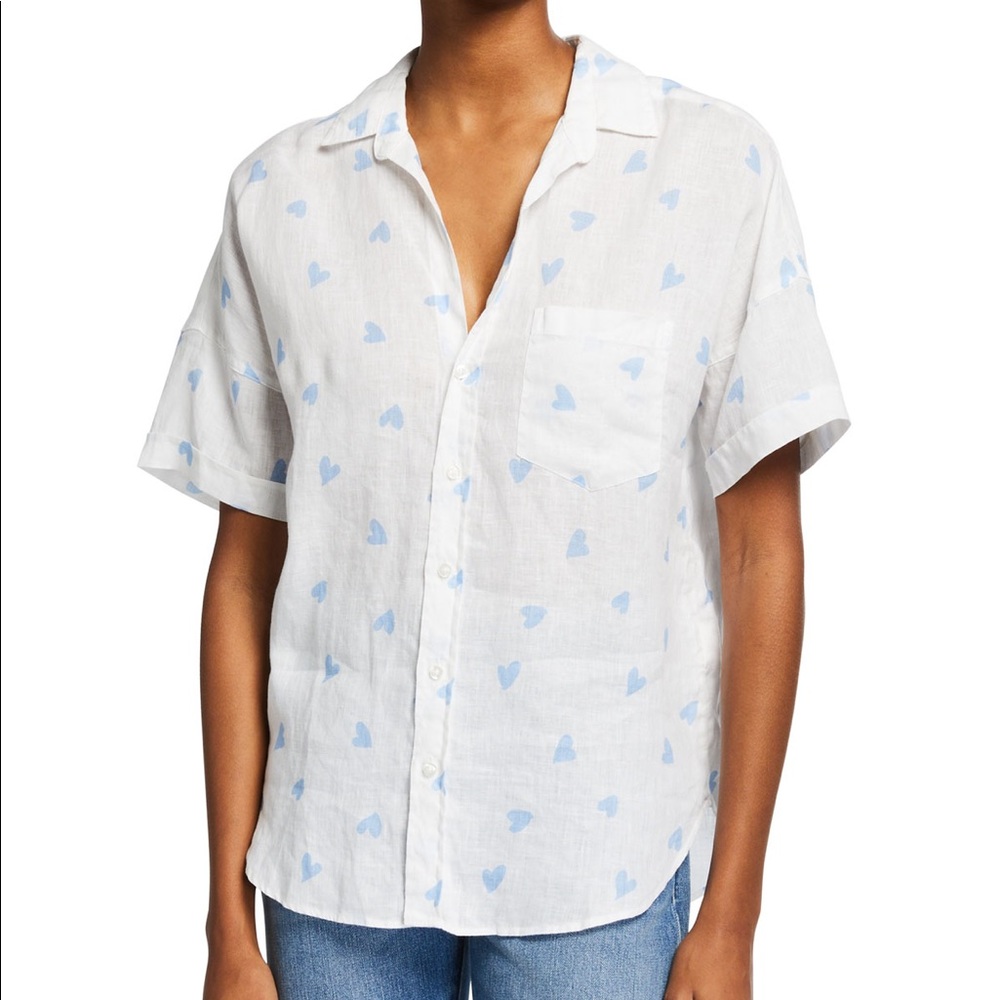 Frank & Eileen White Button-Down Shirt with Light Blue Heart Print